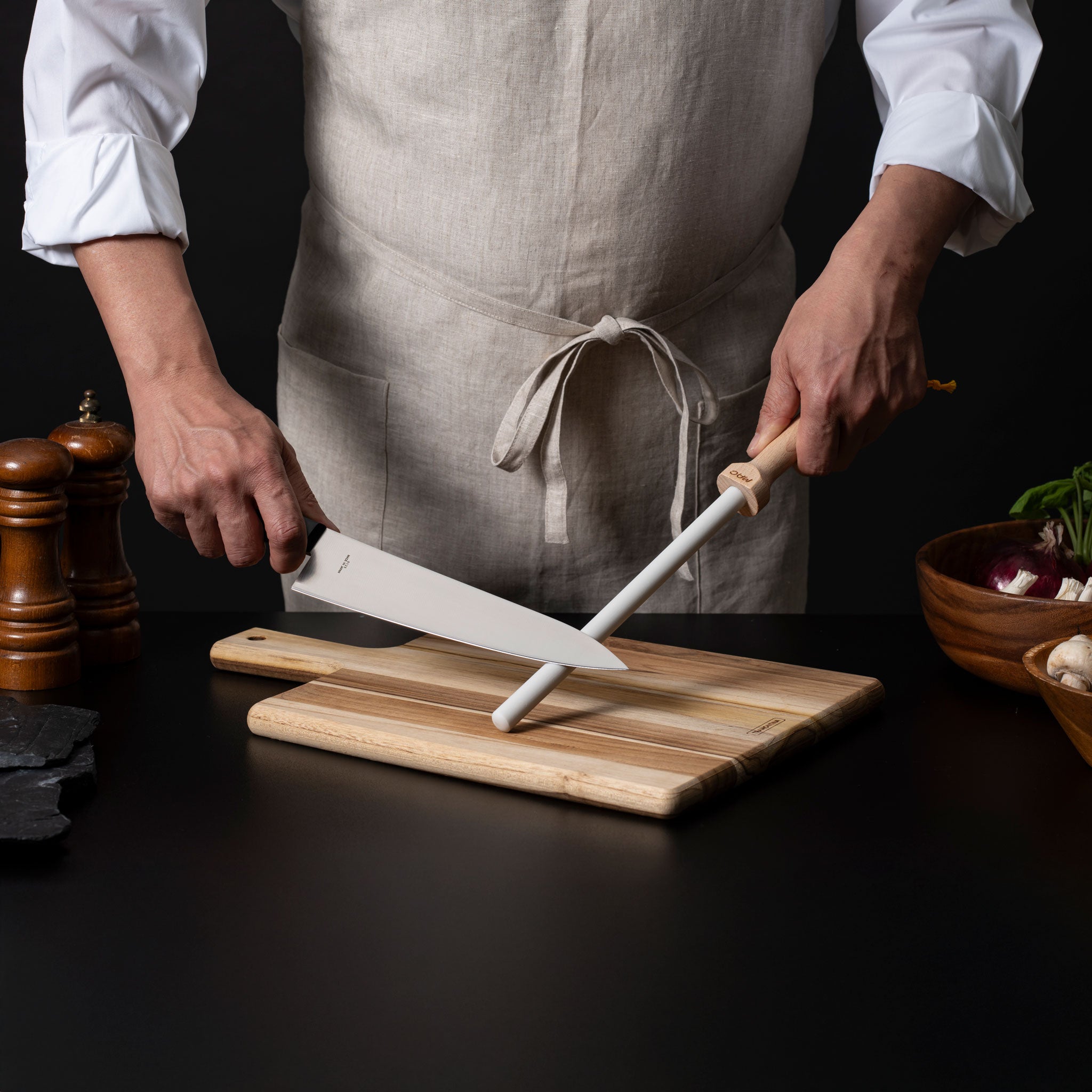 Vedlikehold av din kjøkkenkniv – Tips og triks for langvarig bruk